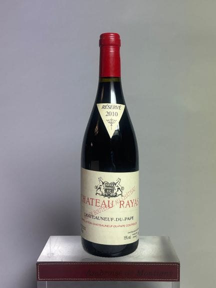 1 bottiglia di Château RAYAS 2010 - CHÂTEAUNEUF-DU