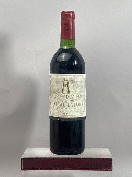 1 Flasche Château LATOUR 1981 – 1er GCC Pauillac 
