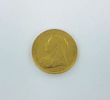 Pièce Souverain or 1899.
8 grs