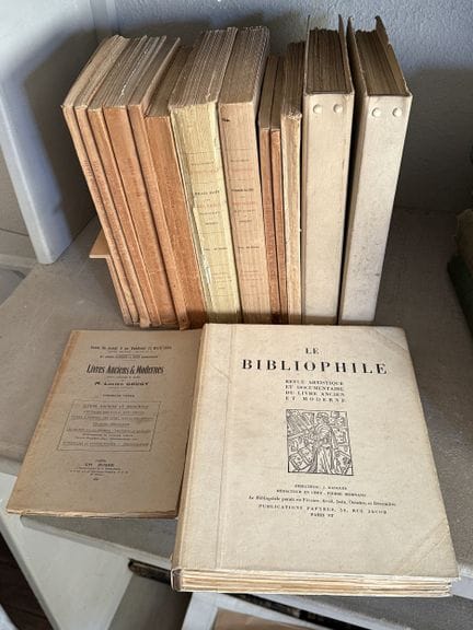 BIBLIOGRAPHIES, 5 works, 15 volumes:
- BESOMBES (A