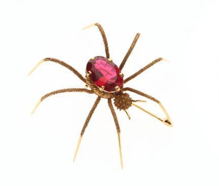 ALCACHOFA de oro amarillo de 750‰, con el cuerpo f