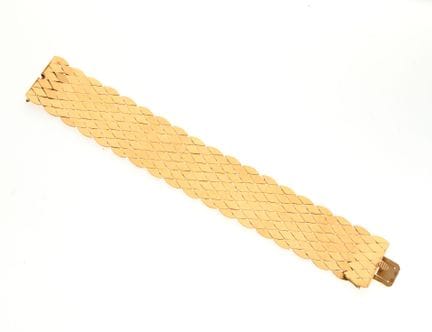 PULSERA ANCHA y flexible, conocida como «cinta», d