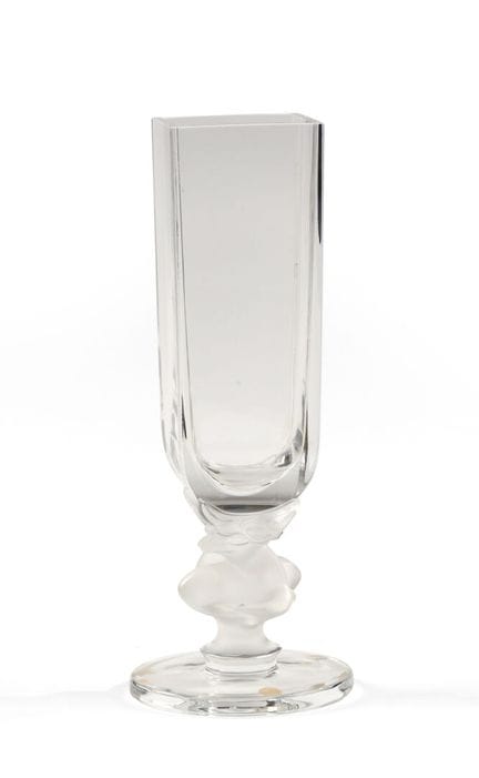 LALIQUE Francia, según un diseño de Marc LALIQUE (