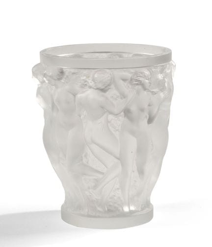 LALIQUE FRANCIA
Jarrón modelo «Les Bacchantes» de 