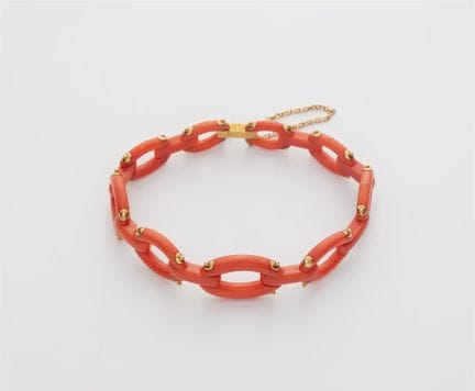 A Sicilian Sciacca coral bracelet with an 18k Fren