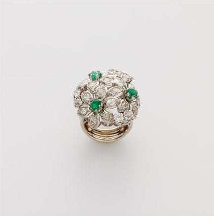 A 14k white gold diamond and emerald giardinetto r