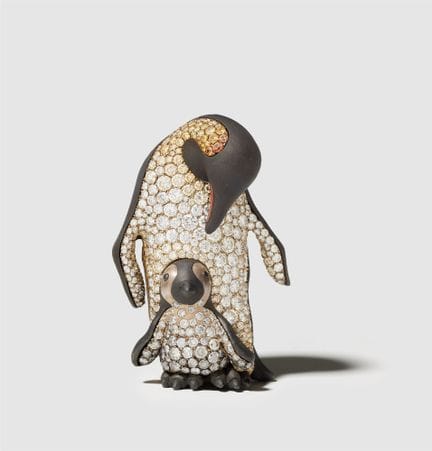 Gebrüder Hemmerle
A one of a kind 18k gold Sterlin