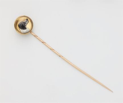 An Austrian 14k gold and crystal reverse intaglio 
