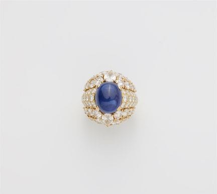 Cartier
A French 18k yellow gold diamond and royal