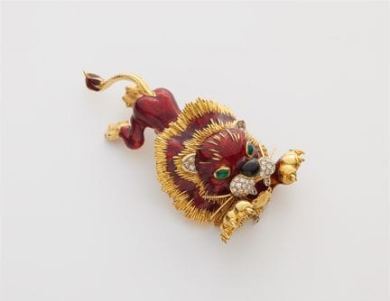 Frascarolo
An 18k gold, diamond and enamel lion cl