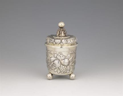 Heinrich Gottfried Anton Hammon
Coppa con coperchi