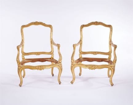 Due fauteuils à la reine dell’epoca Luigi XV

Fagg