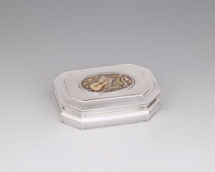 Theodor Heiden
Scatola Art Déco con coperchio

Arg