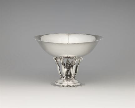Georg Jensen
Ciotola n. 171

Argento. Su una base 