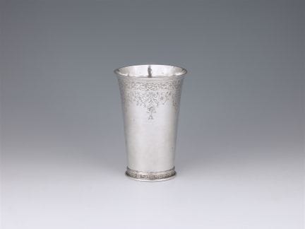 Grande tazza rinascimentale di Aquisgrana

Argento