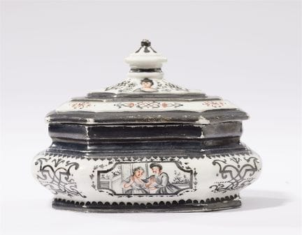 Manifattura Reale di Porcellana di Meissen
Attribu