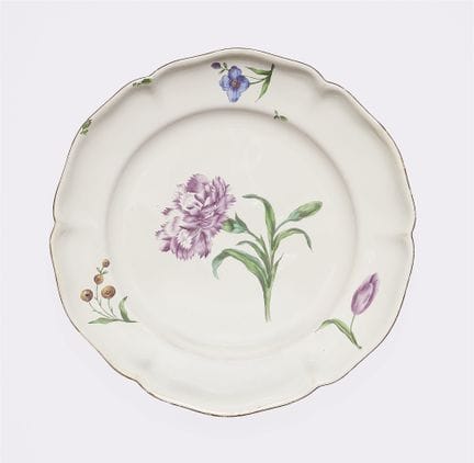 Strasburgo
Piatto con un grande garofano

Faience,