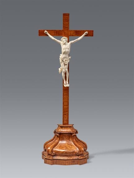 Croce da tavolo con il Corpus Christi

Avorio, chi