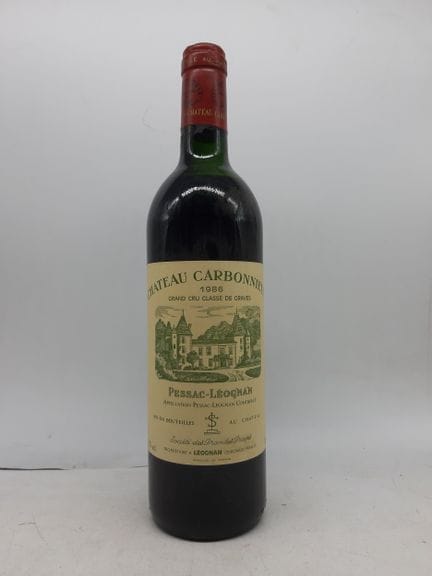 1986年 Ch CARBONNIEUX 红葡萄酒，佩萨克-莱奥尼昂产区，1瓶
请参见照片了解酒瓶状