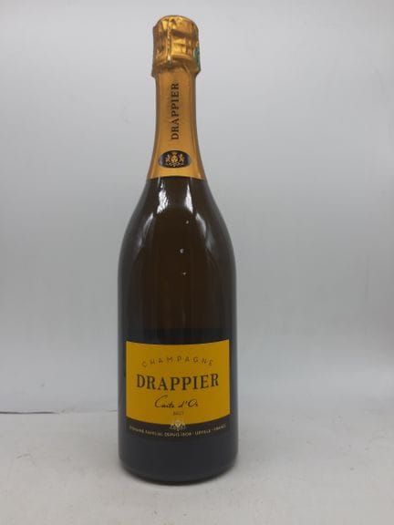 DRAPPIER CARTE D'OR 香槟，干型，1 瓶
请查看照片了解酒瓶状况