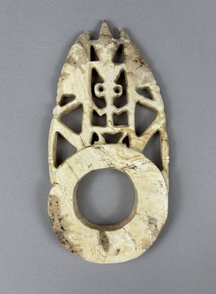 SALOMON - MELANESIA
A "bracelet"-shaped barava.
Sm