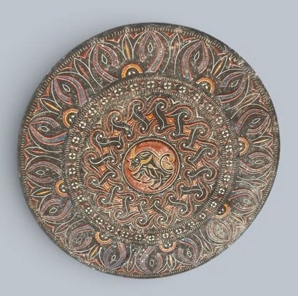 In the TORADJA style—SULAWESI—INDONESIA
Three deco