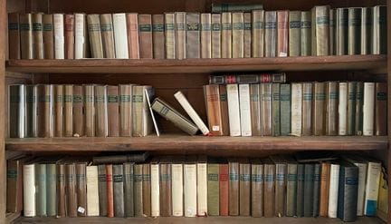 [BOOKS]
Large lot of 96 *Pleiades* volumes.

SALE 