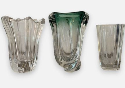 [VERRERIES]
Ensemble comprenant : 
- BACCARAT, Vas