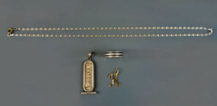 Conjunto de plata de ley 800 °/°° compuesto por: 
