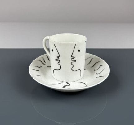 JEAN COCTEAU - LIMOGES
Tasse à café et sa sous-tas