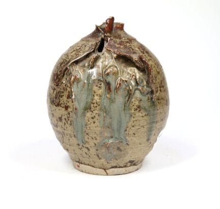 TRAVAIL MODERNE
Vase de forme globulaire en grès à
