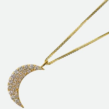 PENDENTIF EN DIAMANTS AVEC CHAÎNE * :
Gracieuse cr