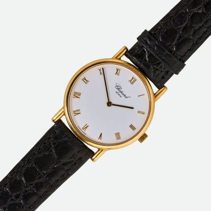 萧邦（CHOPARD）：男士腕表“Classique”，
制造商：萧邦，日内瓦。型号：“Classi