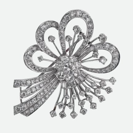 DIAMANT-BROSCHE :
Reizvolles Kleinod aus Platin 95