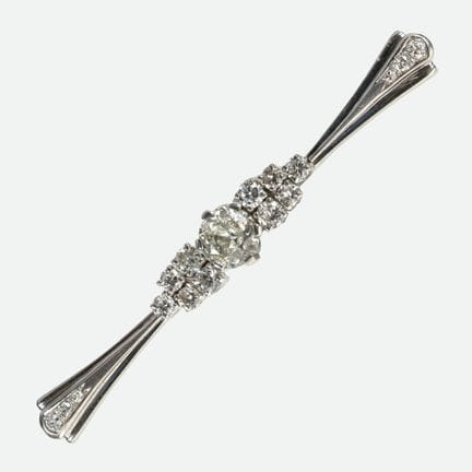 DIAMANT-BROSCHE :
Prachtvolle Arbeit in Weissgold 