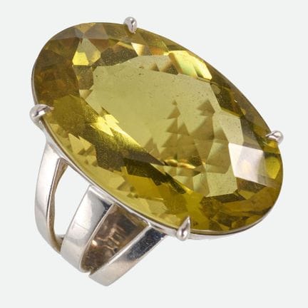 ANELLO CON PRASIOLITE:
Anello stravagante in argen