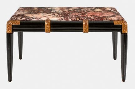 TAVOLO: Art déco, 1930 circa,
legno laccato nero. 