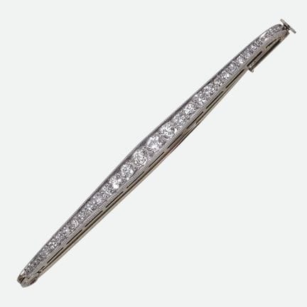 DIAMANT-BROSCHE :
Elegante Art déco-Stabbrosche au