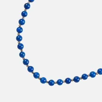 COLLIER EN LAPIS-LAZULI :
Collier original composé
