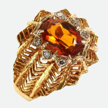 ANELLO CON CITRINO E DIAMANTI:
Affascinante modell