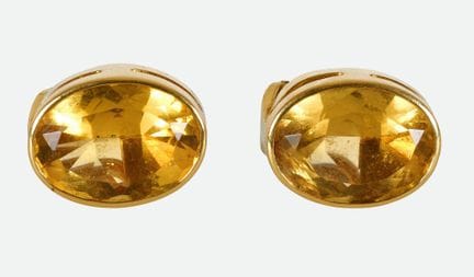 ORECCHINI CON CITRINO:
Coppia di orecchini dal des