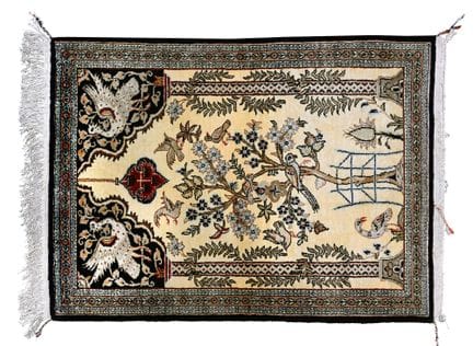 GHOM : Iran, soie
80 x 58 cm
Heure d'enchère : 04/