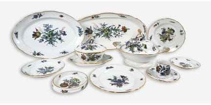 餐具套装：迈森，约1860-1924年（皇家瓷器制造厂），
68件。 “新剪影”系列，花束纹饰：25