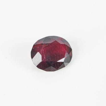 Granate cojín sobre papel de 1,56 ct (8 x 6,8 x 3,