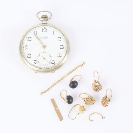 Lote de joyas de oro: 2 pendientes, un eslabón de 
