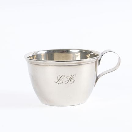 HERMES. Taza «cuarto militar» de plata, diámetro 9