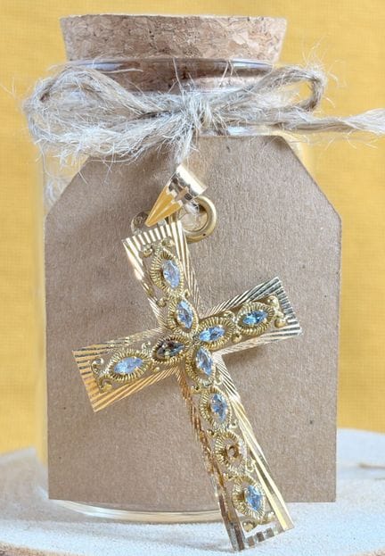 Pendentif "croix" en or jaune 750/1000 (18K) à déc