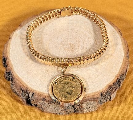 Moneta da 20 franchi d'oro (1909) montata come cio