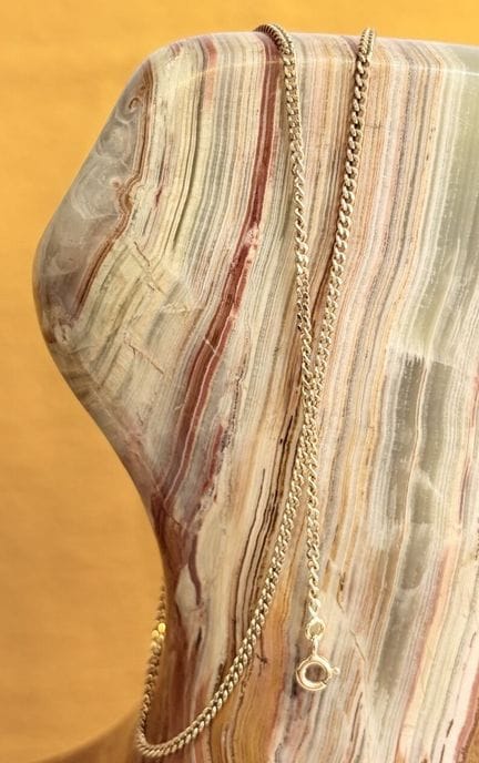 Catena in oro giallo 750/1000 (18 carati) a maglie