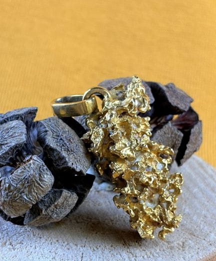 Pépite d'or montée en pendentif en or jaune 750/10